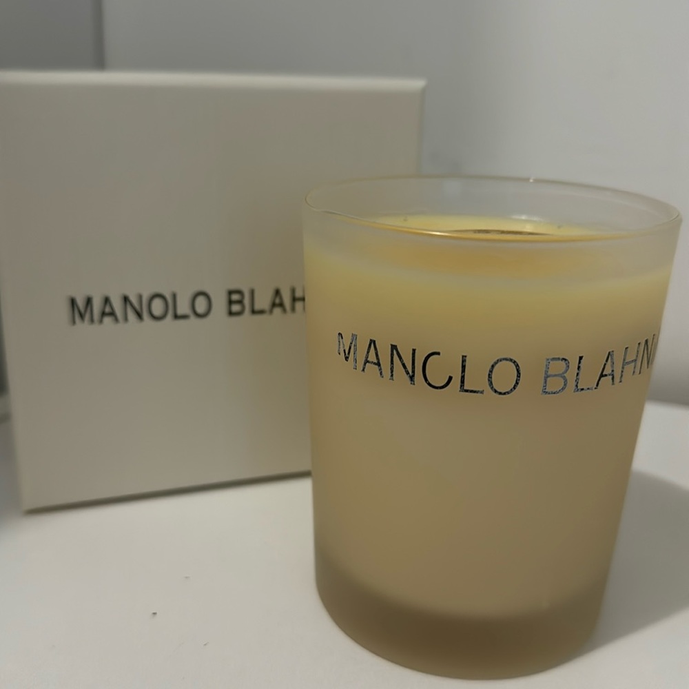 manolo blahnik candle